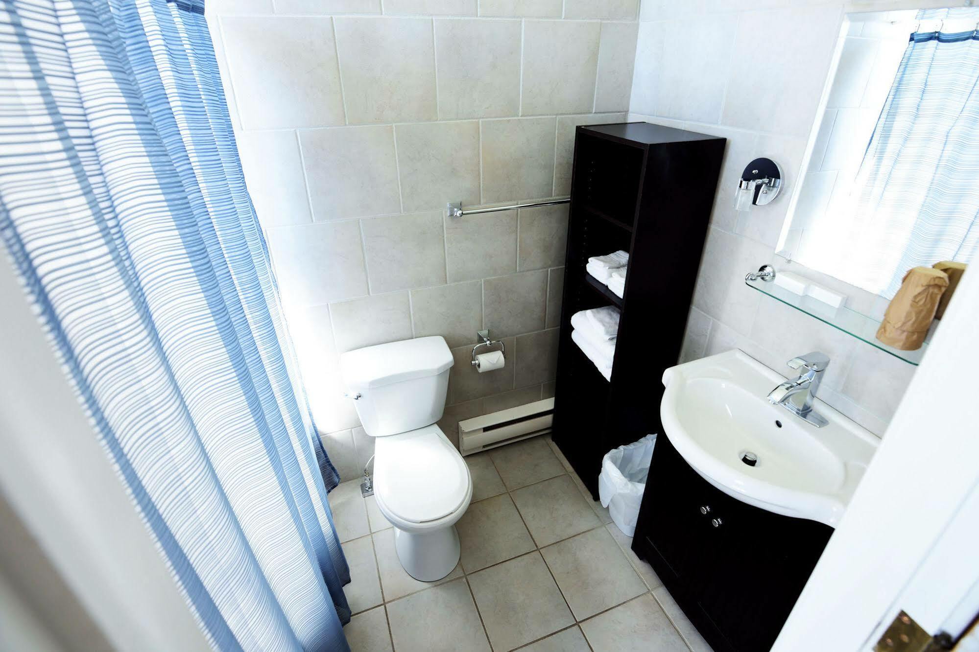 Auberge Le St-Georges Chicoutimi Εξωτερικό φωτογραφία