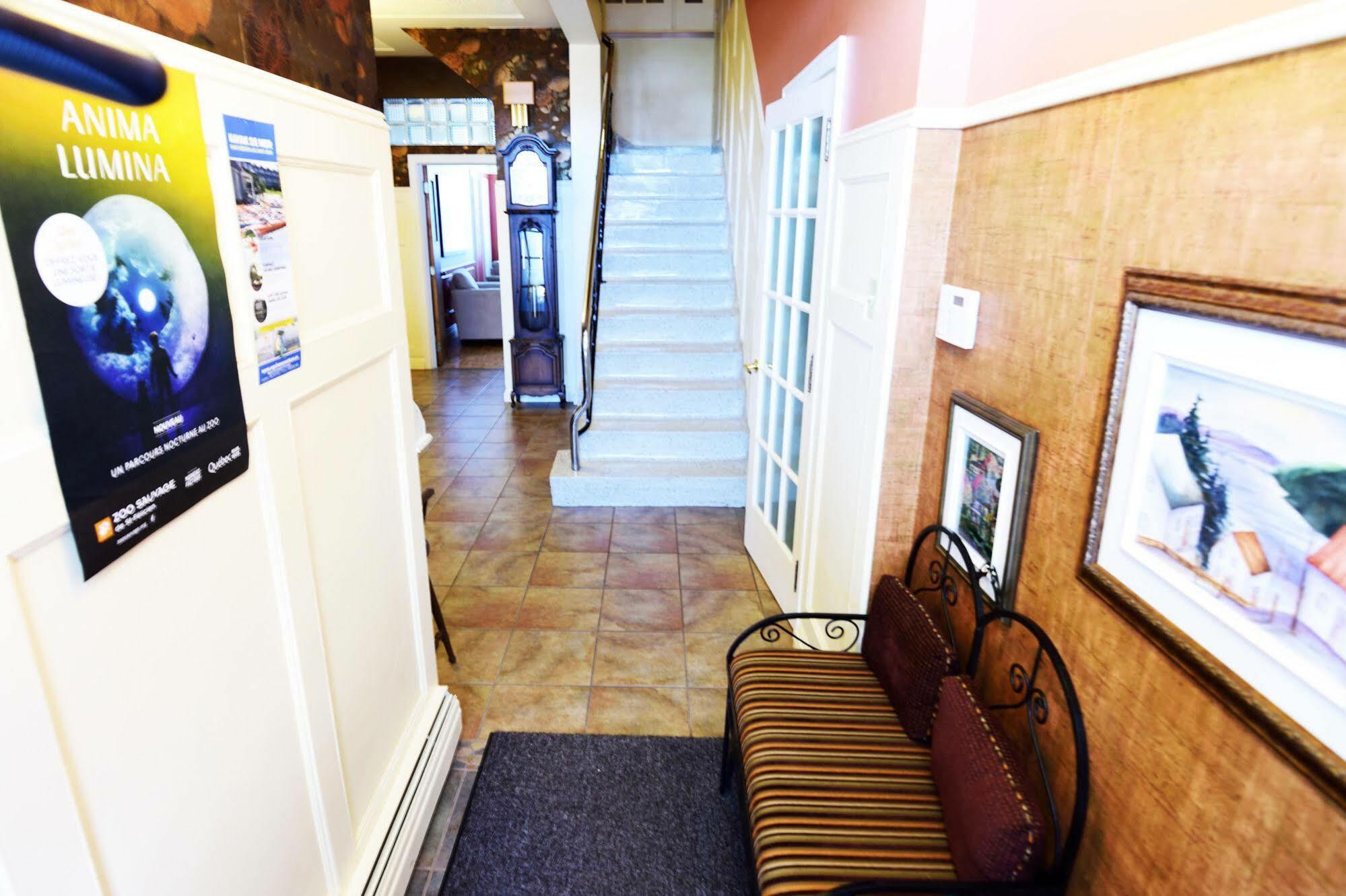 Auberge Le St-Georges Chicoutimi Εξωτερικό φωτογραφία