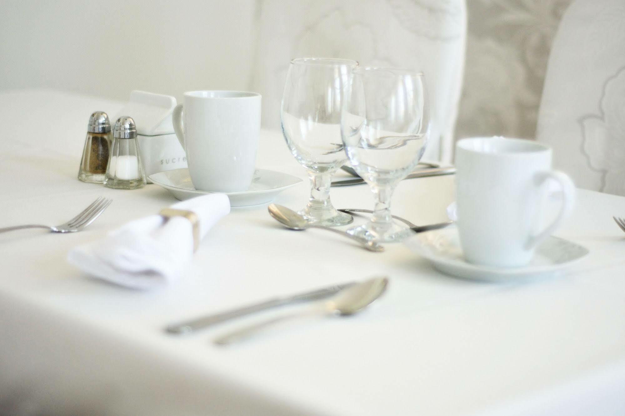 Auberge Le St-Georges Chicoutimi Εξωτερικό φωτογραφία